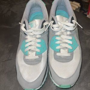Men’s size 9.5 Nikes